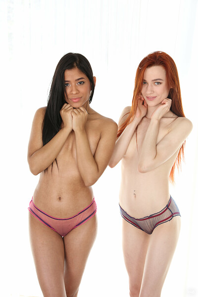 Model Karin Torres in Before The Shoot